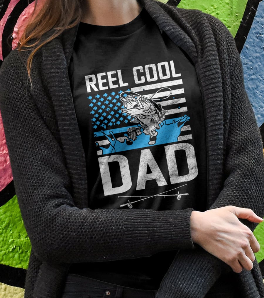 Reel Cool Dad American Flag Fish T-Shirt