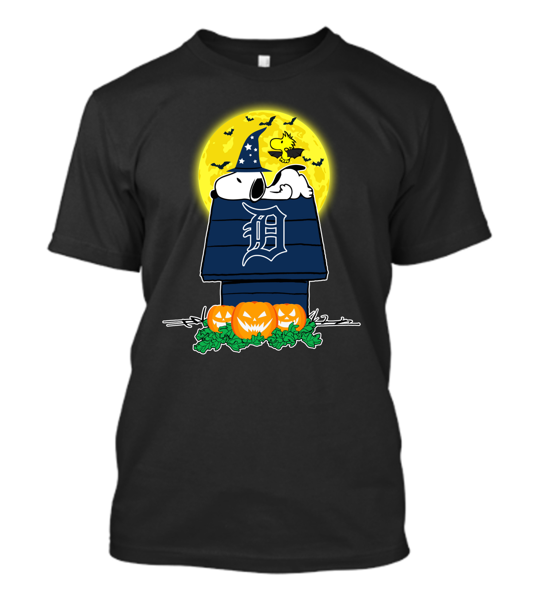 Detroit Tigers Snoopy Woodstock Halloween Pumpkins Moon T-Shirt