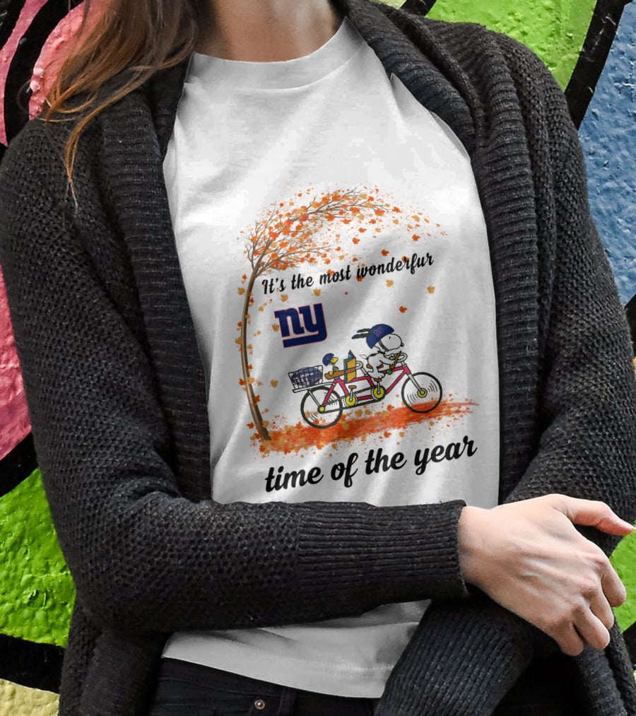 New York Giants Snoopy Autumn Bicycle It's The Most Wonderful Time Of The Year T-Shirt