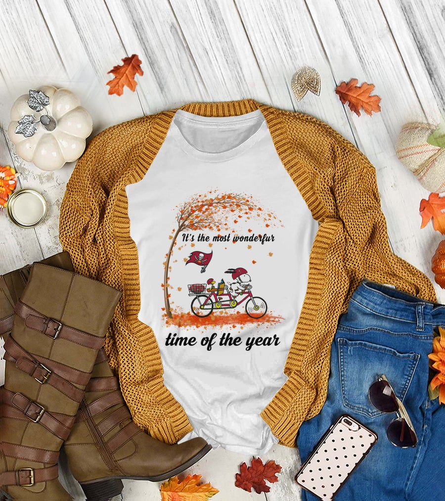 It's The Most Wonderful Time Of The Year Tampa Bay Pirates Autumn Bicycle Journey T-Shirt