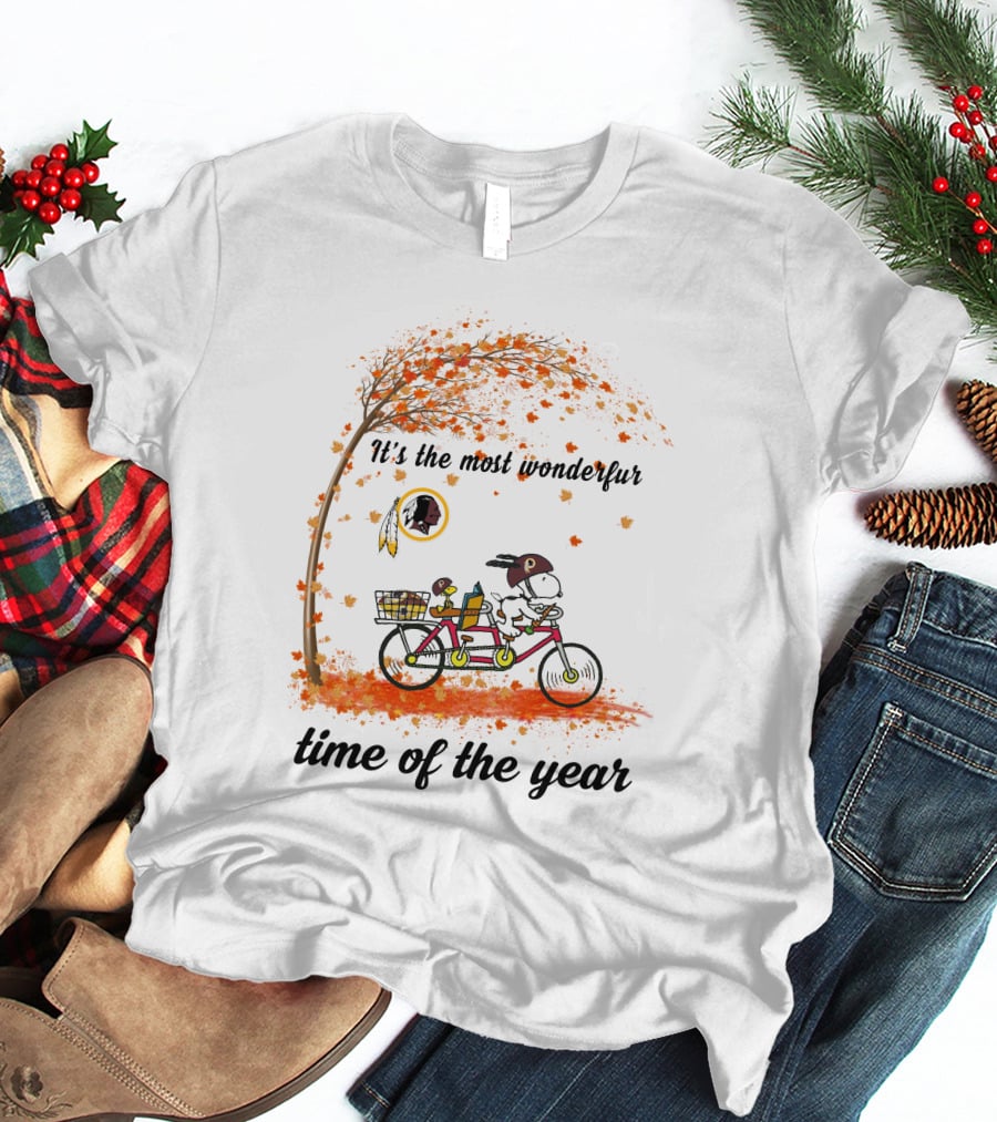 It's The Most Wonderful Time Of The Year Washington Redskins Autumn Leaves Bicycle Snoopy Woodstock T-Shirt