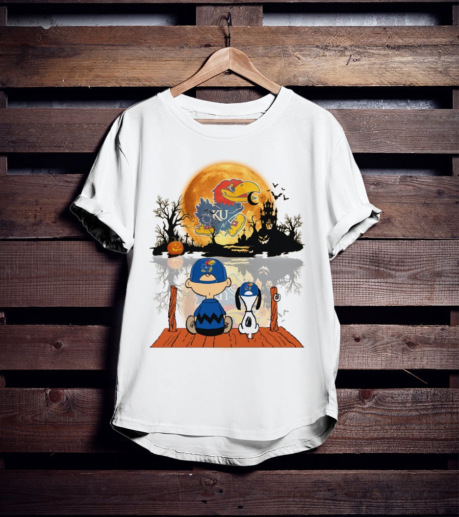 Kansas Jayhawks Halloween KU  Peanuts Moon Charlie Brown Snoopy Pumpkin T-Shirt