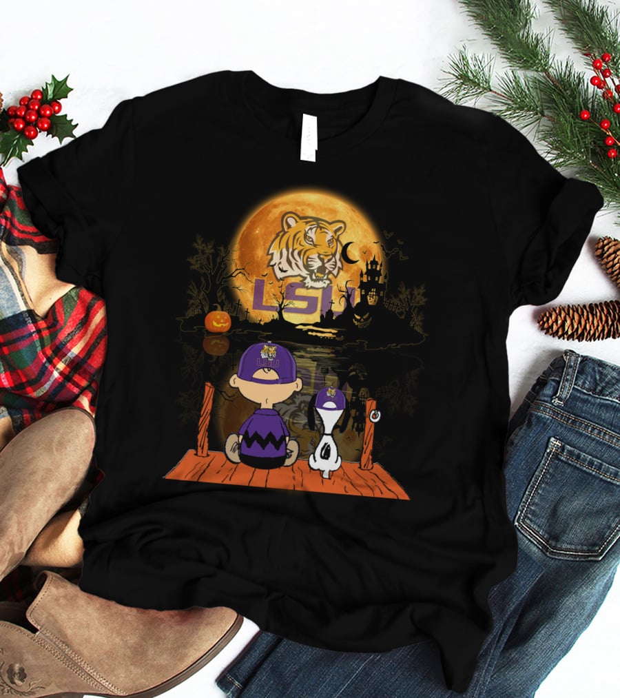 LSU Tigers Halloween Full Moon Pumpkin  T-Shirt