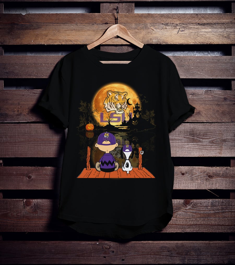 LSU Tigers Halloween Full Moon Pumpkin  T-Shirt