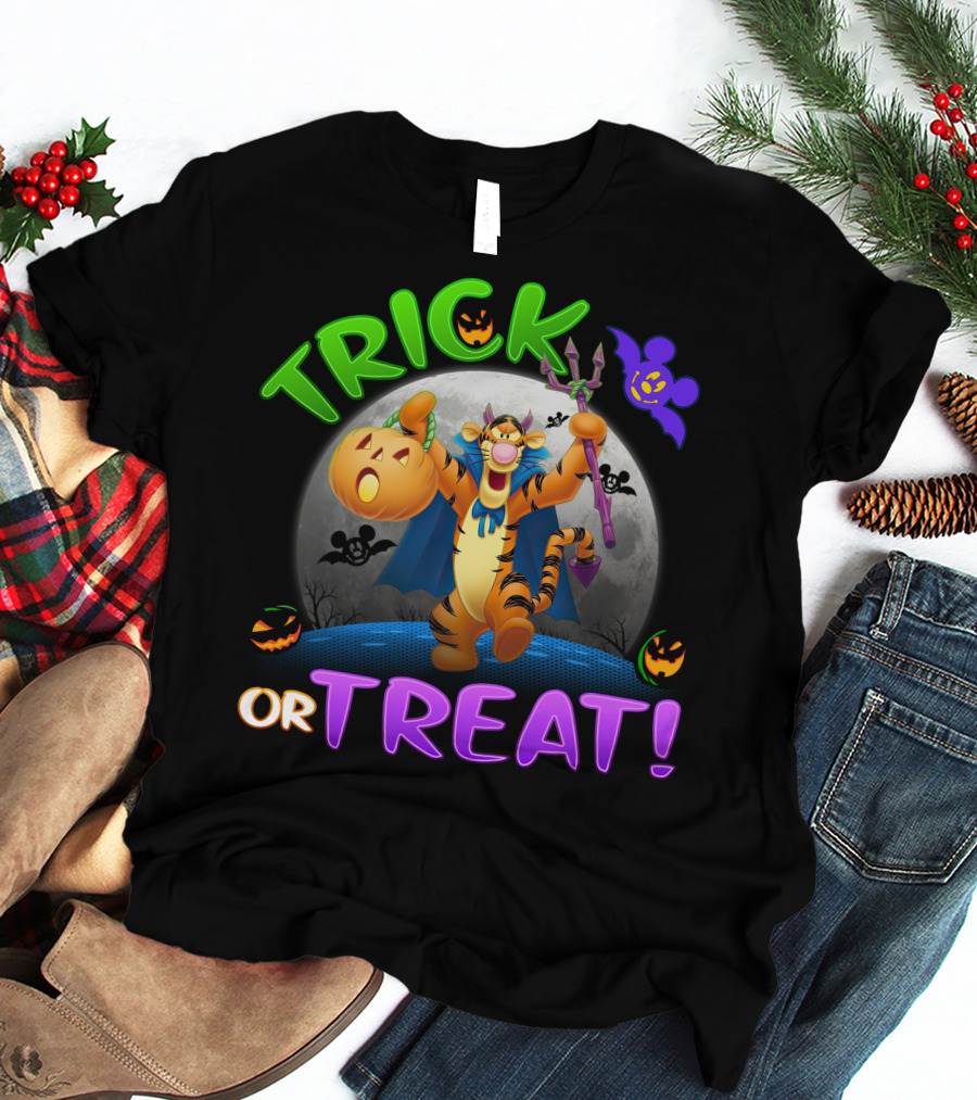 Trick Or Treat Tigger Disney Halloween Celebration With Pumpkins And Bat T-Shirt
