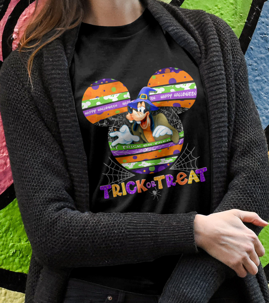 Happy Halloween Goofy Trick Or Treat Mickey Ears T-Shirt
