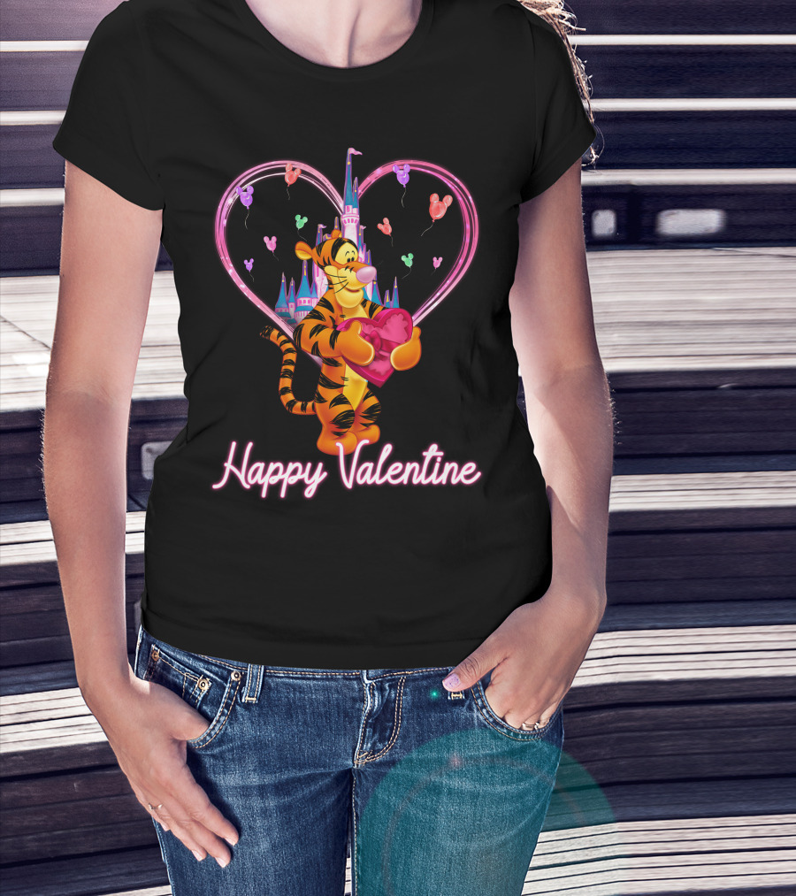 Tigger Happy Valentine Heart Castle Balloons T-Shirt