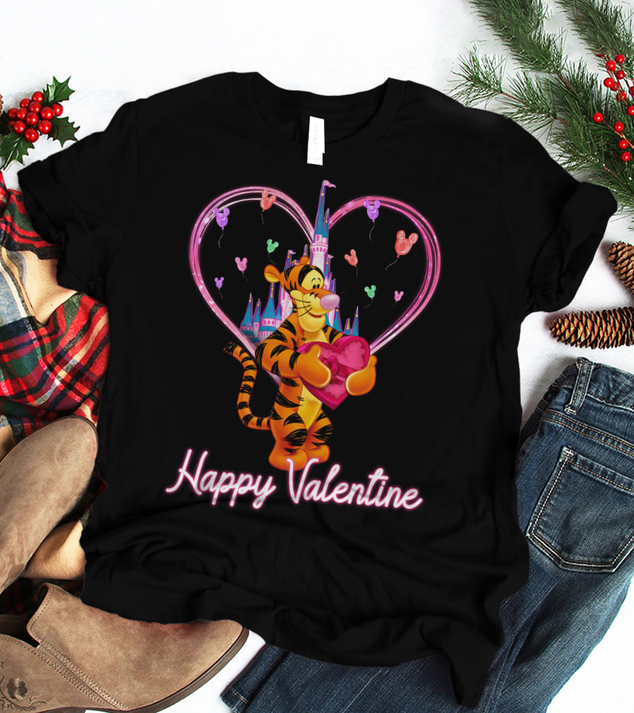 Tigger Happy Valentine Heart Castle Balloons T-Shirt