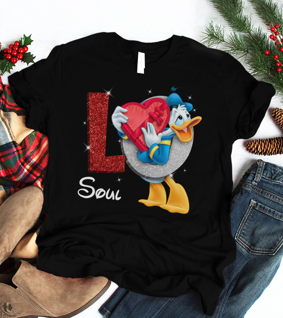 Donald Duck Holding Heart Love Soul T-Shirt
