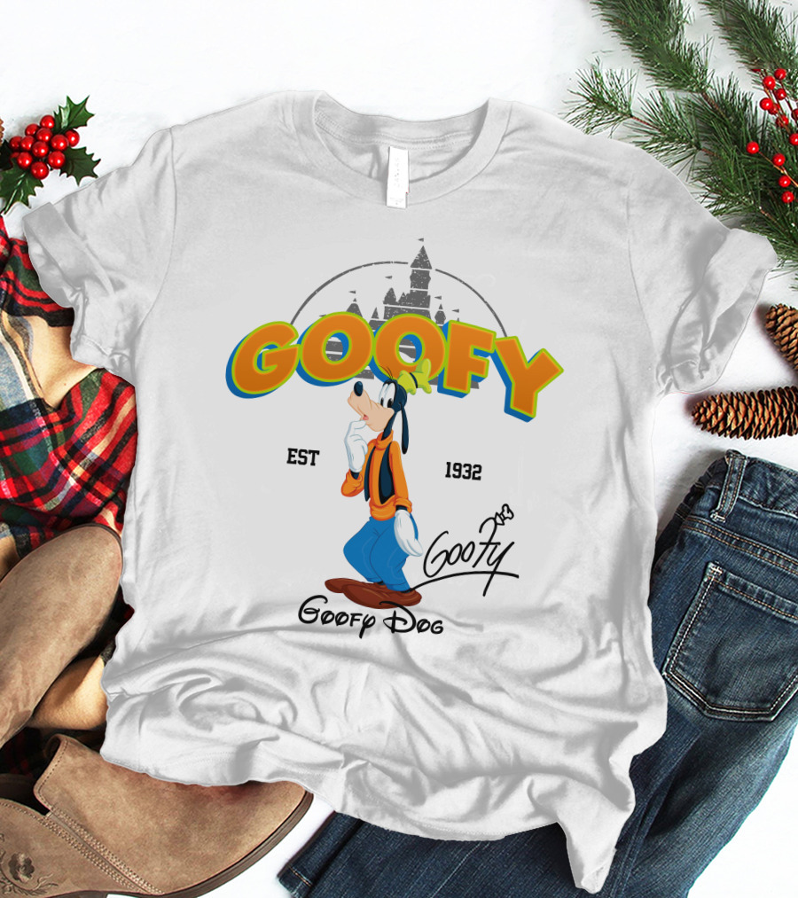 Goofy Est 1932 Disney Goofy Dog Castle Backdrop T-Shirt