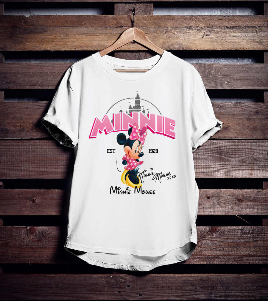 Minnie Mouse Est 1928 Disney Castle Background Xoxo T-Shirt