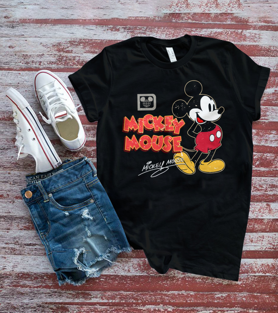Mickey Mouse Iconic Character Vintage Style Retro Red Shorts T-Shirt