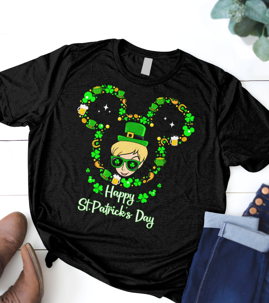 Happy St. Patrick's Day Tinkerbell In Green Hat With Shamrocks And Beers T-Shirt