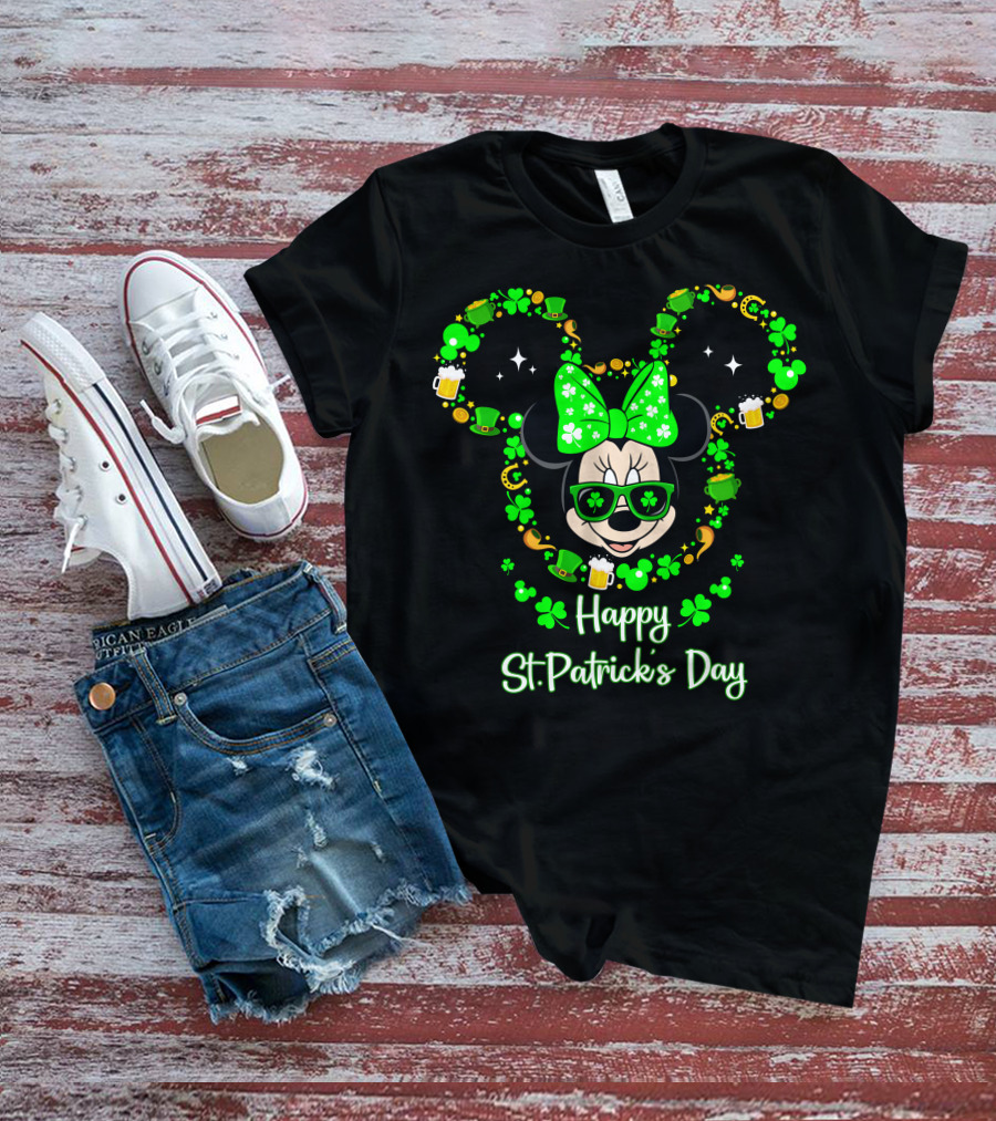 Happy St. Patrick's Day Minnie Mouse With Green Shamrocks And Accessories T-Shirt