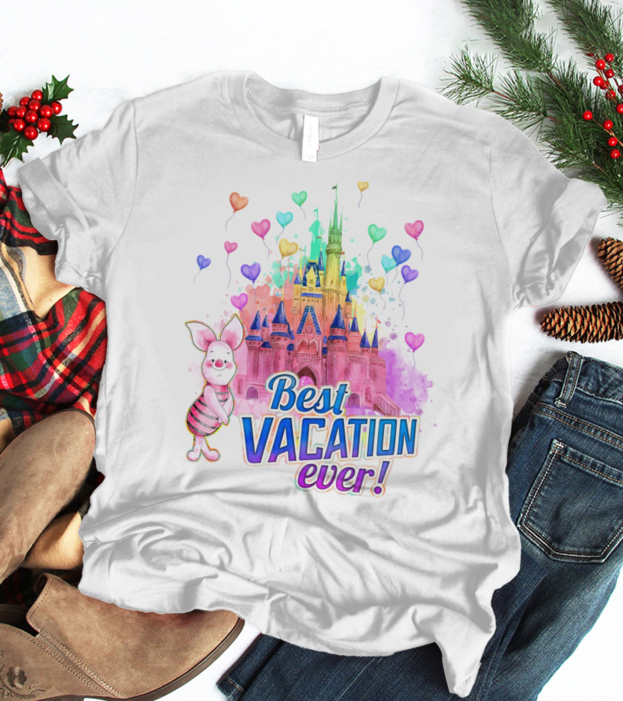 Piglet Best Vacation Ever Colorful Castle And Hearts T-Shirt