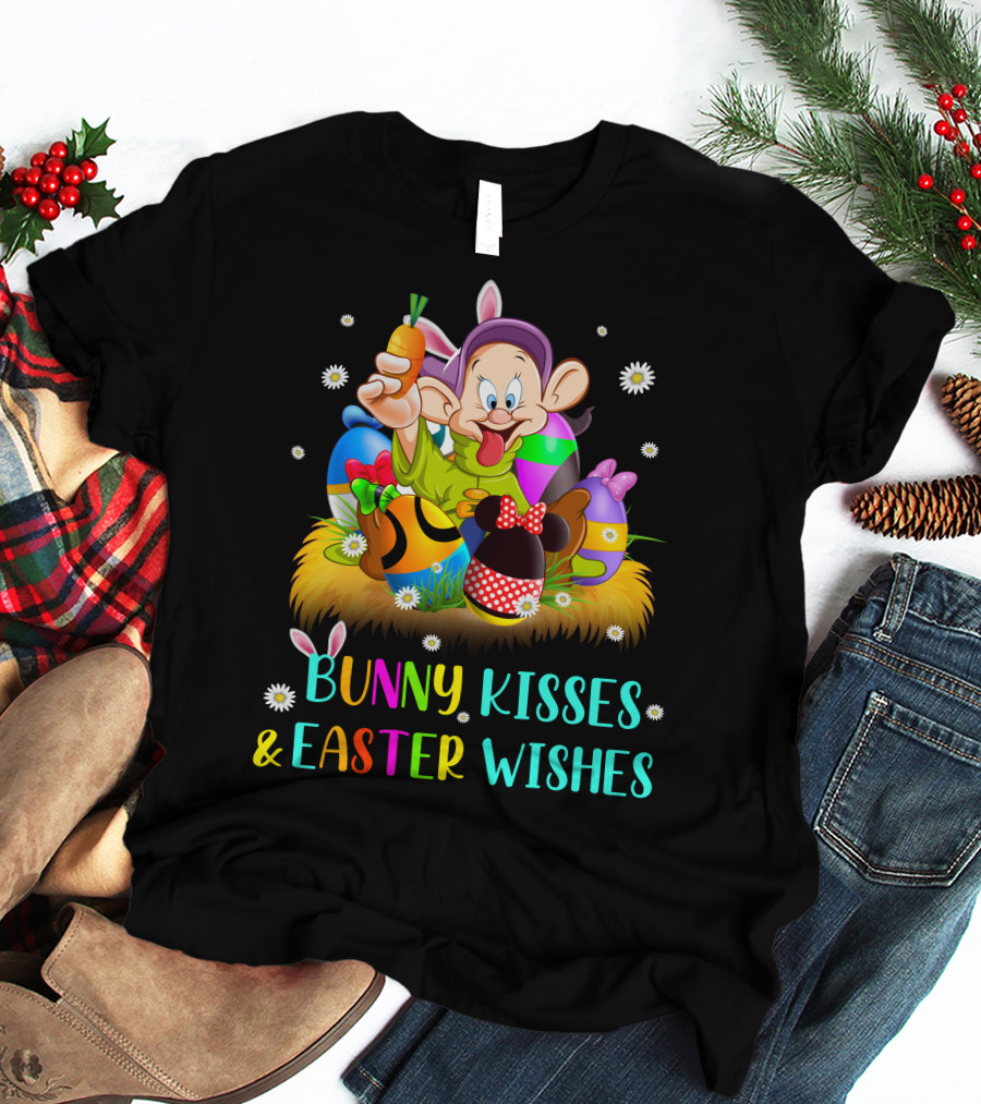 Bunny Kisses & Easter Wishes Dopey Character Easter Eggs Carrot T-Shirt