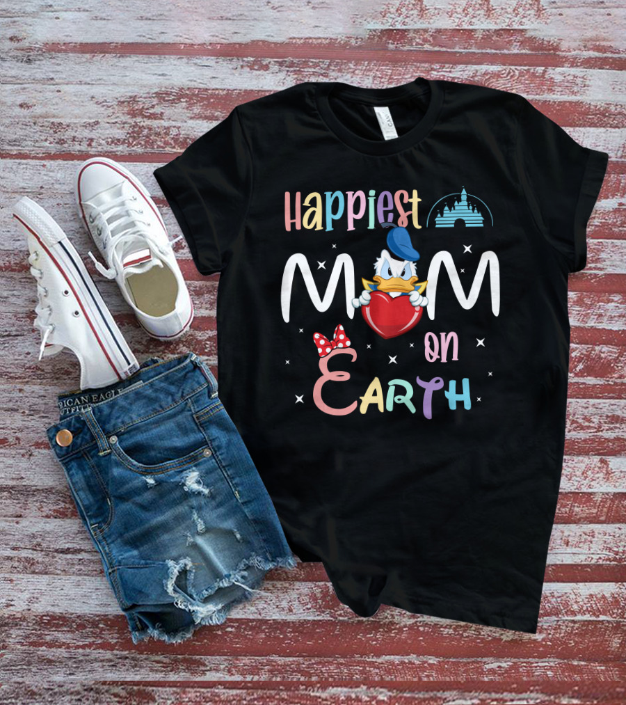 Happiest Mom On Earth Donald Duck Heart Castle T-Shirt