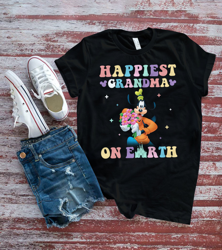 HAPPIEST GRANDMA ON EARTH GOOFY T-Shirt