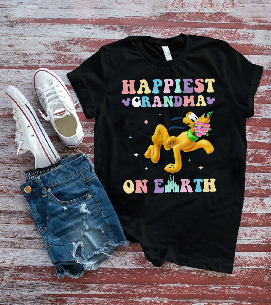 Happiest Grandma On Earth Pluto Disney Castle T-Shirt