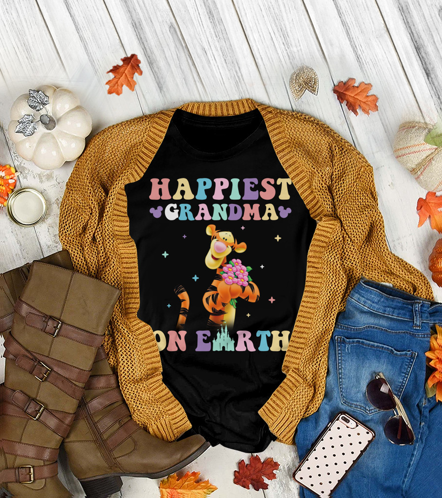 HAPPIEST GRANDMA ON EARTH TIGGER DISNEY T-Shirt