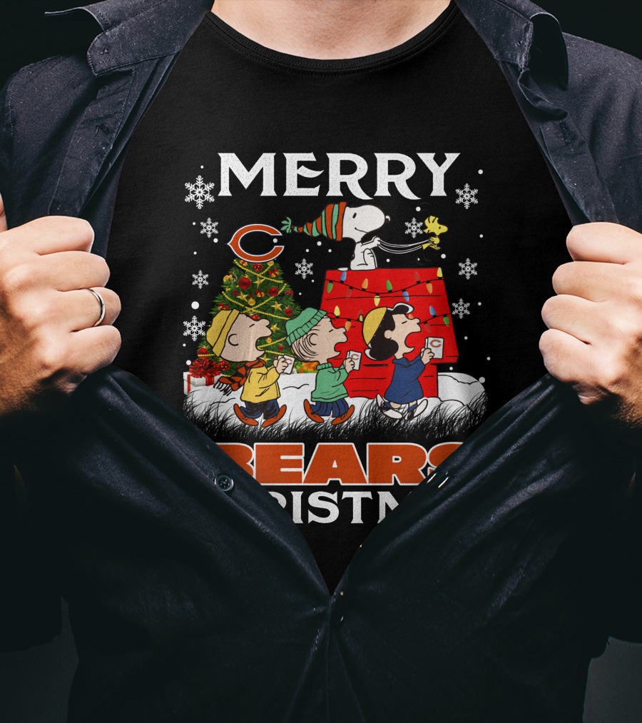 Chicago Bears Snoopy Merry Christmas Peanuts Holiday T-Shirt