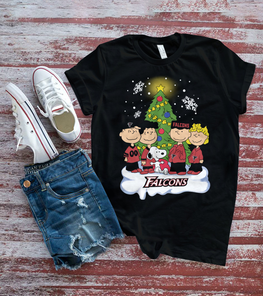 Snoopy Atlanta Falcons Christmas Peanuts Characters Snowflakes Tree T-Shirt