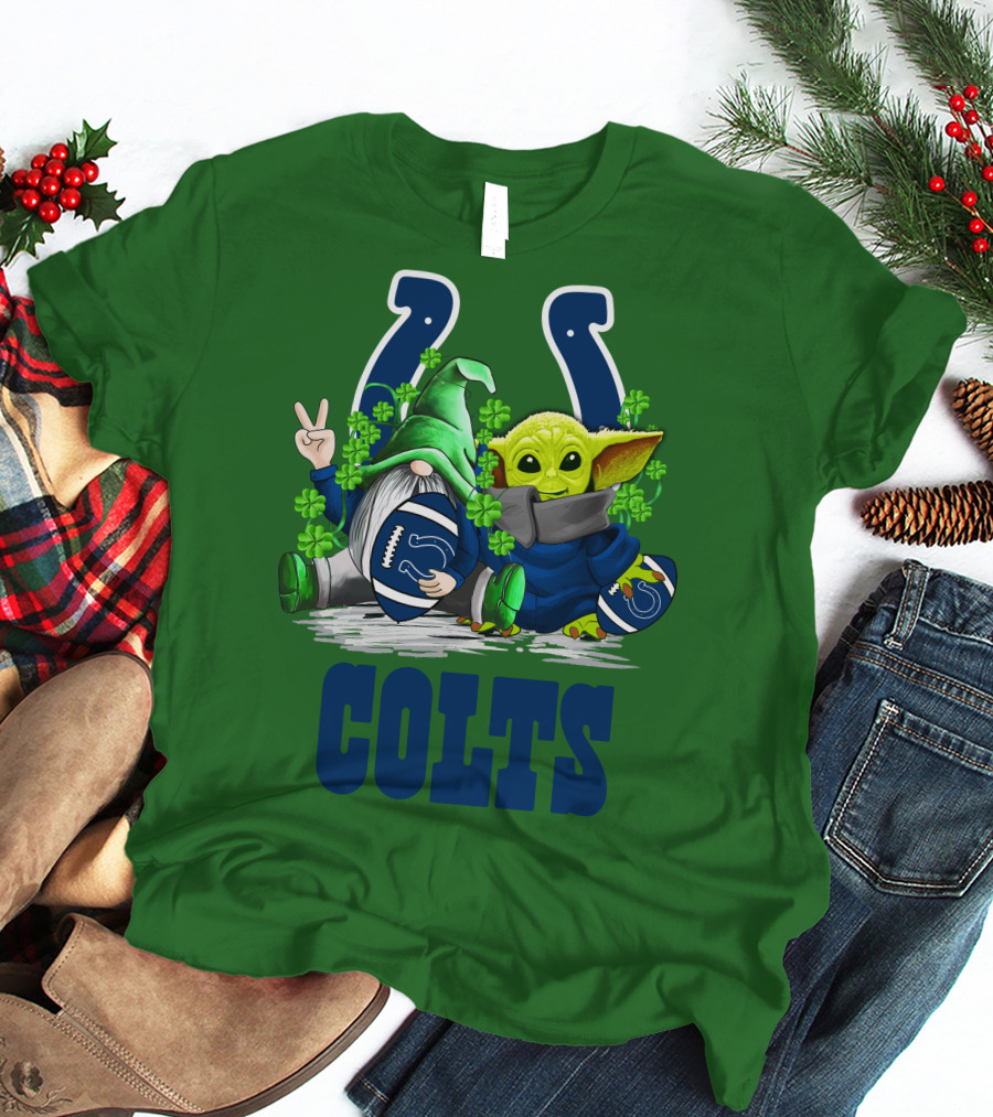 Colts St. Patrick's Day Gnome And Baby Alien Football With Clover T-Shirt