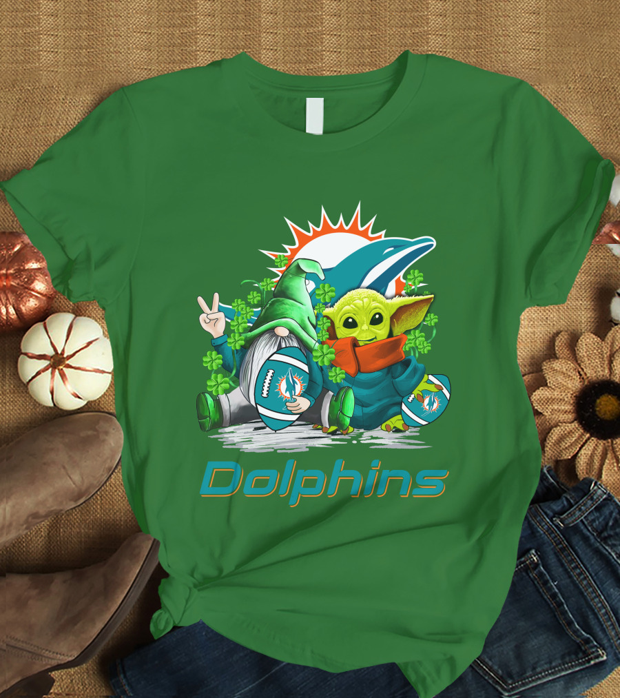 Miami Dolphins St Patrick's Day Football Gnome And Baby Alien With Shamrocks T-Shirt