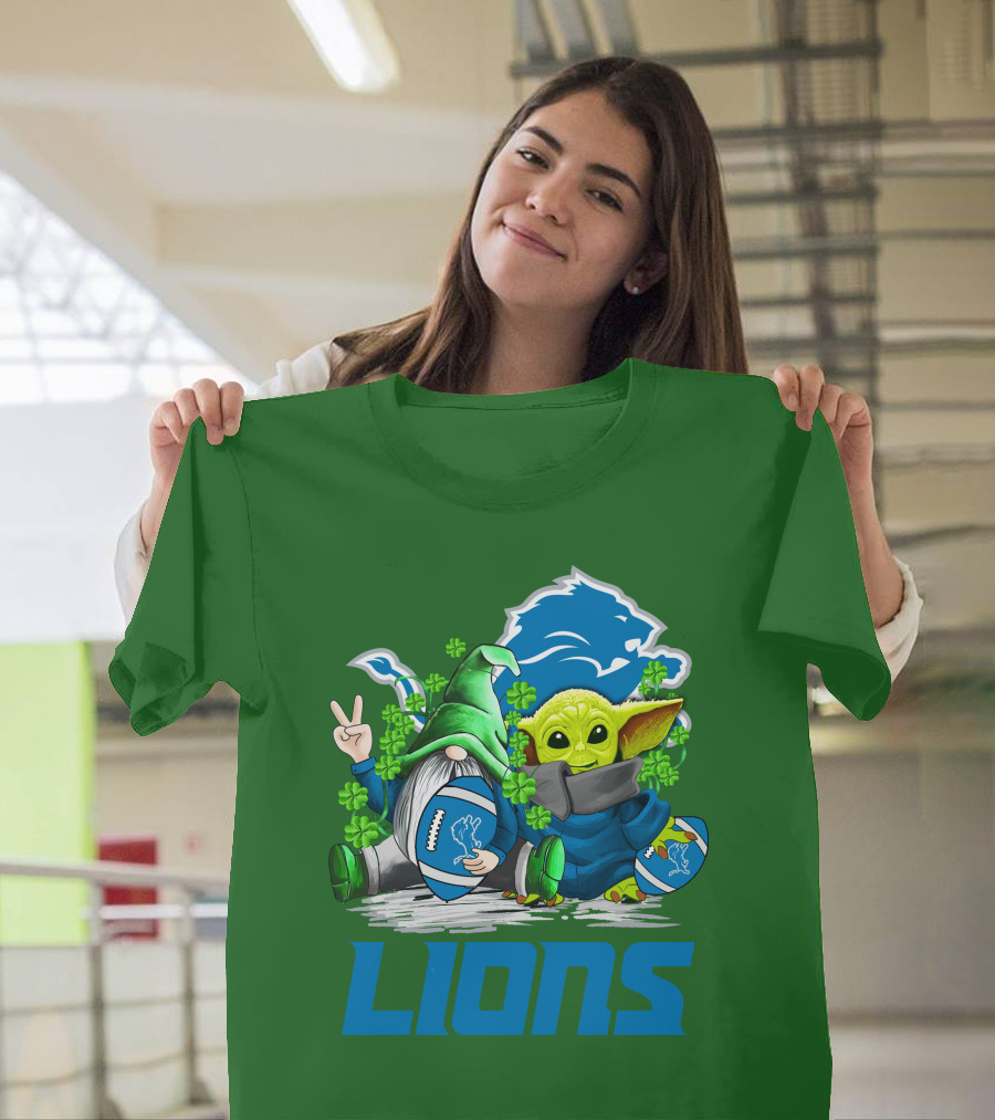 Detroit Lions St. Patrick's Day Gnome And Yoda Football T-Shirt