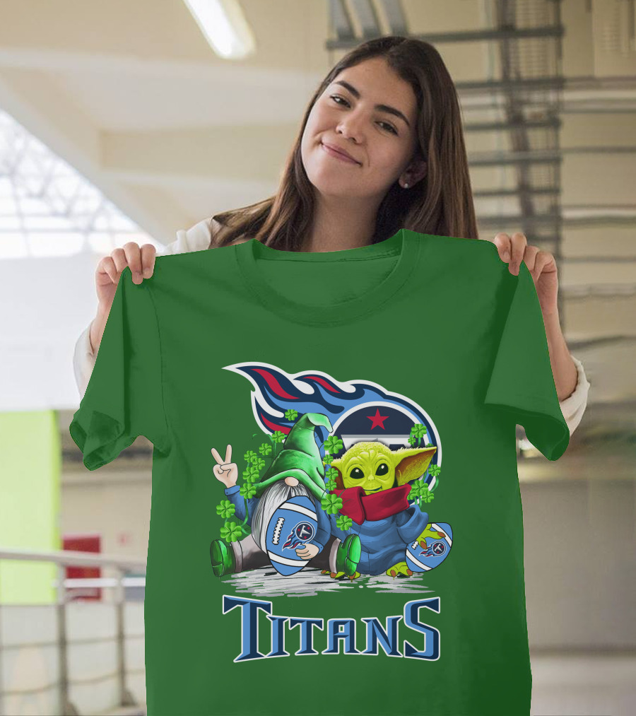 Tennessee Titans St. Patrick’s Day Gnome And Alien Football T-Shirt