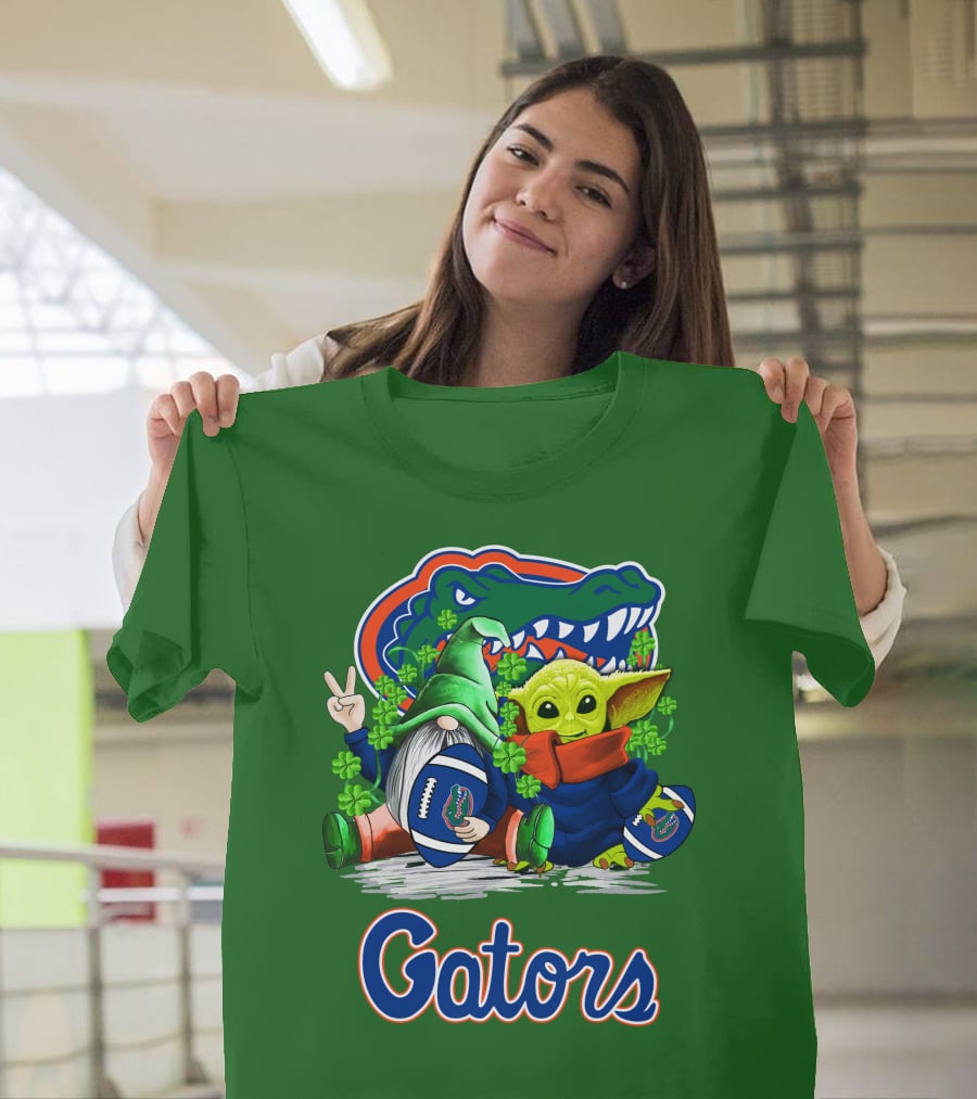 Florida Gators Football St. Patrick's Day Gnome And Baby Alien T-Shirt