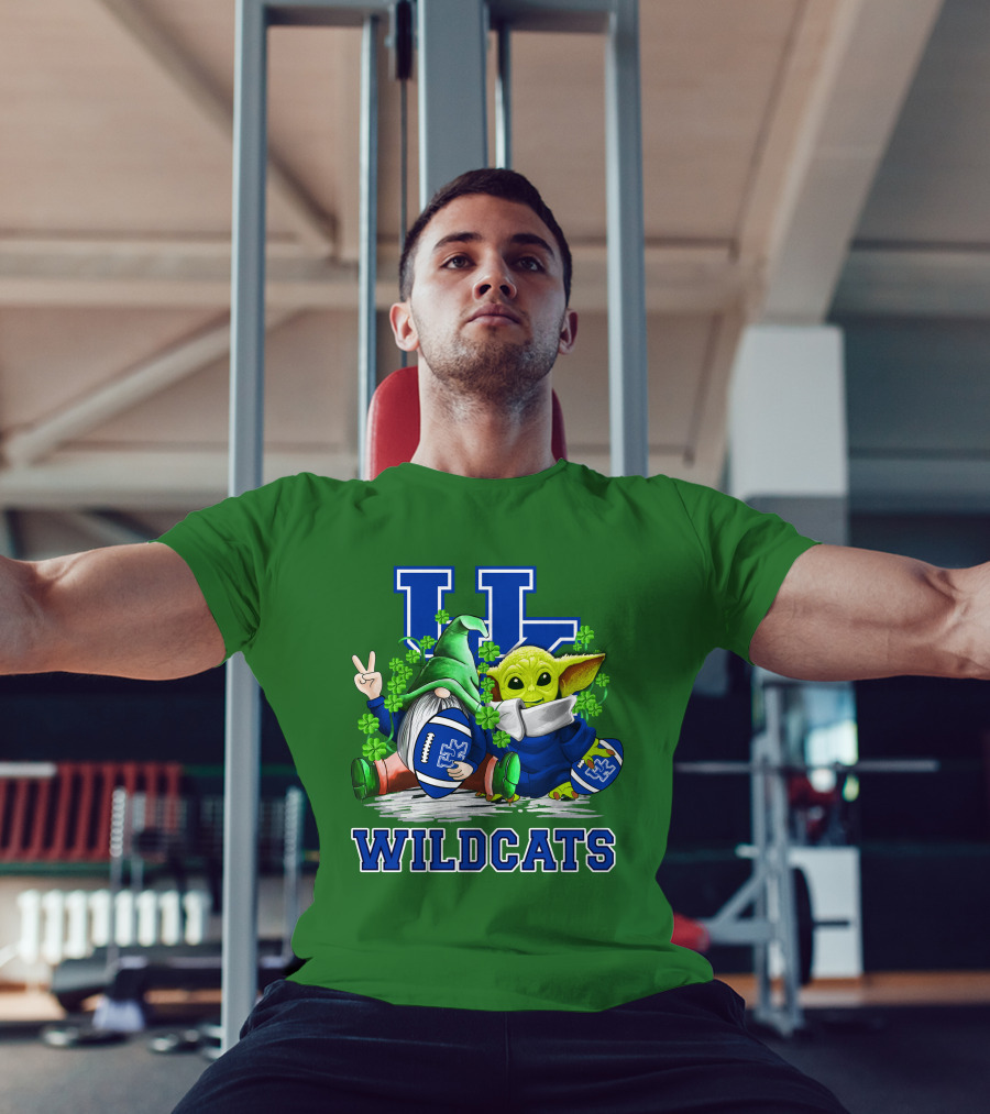 Kentucky Wildcats Football St. Patrick’s Day Shamrock Gnome And Green Alien T-Shirt