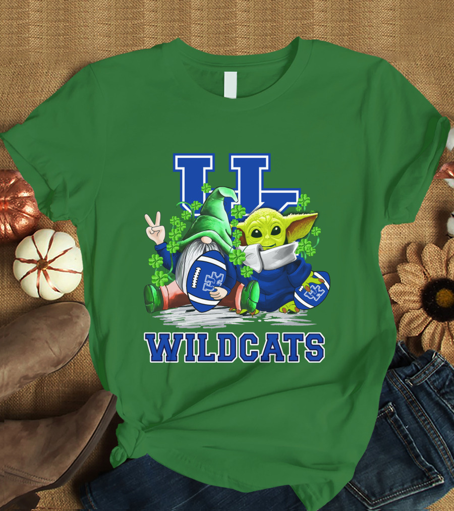 Kentucky Wildcats Football St. Patrick’s Day Shamrock Gnome And Green Alien T-Shirt