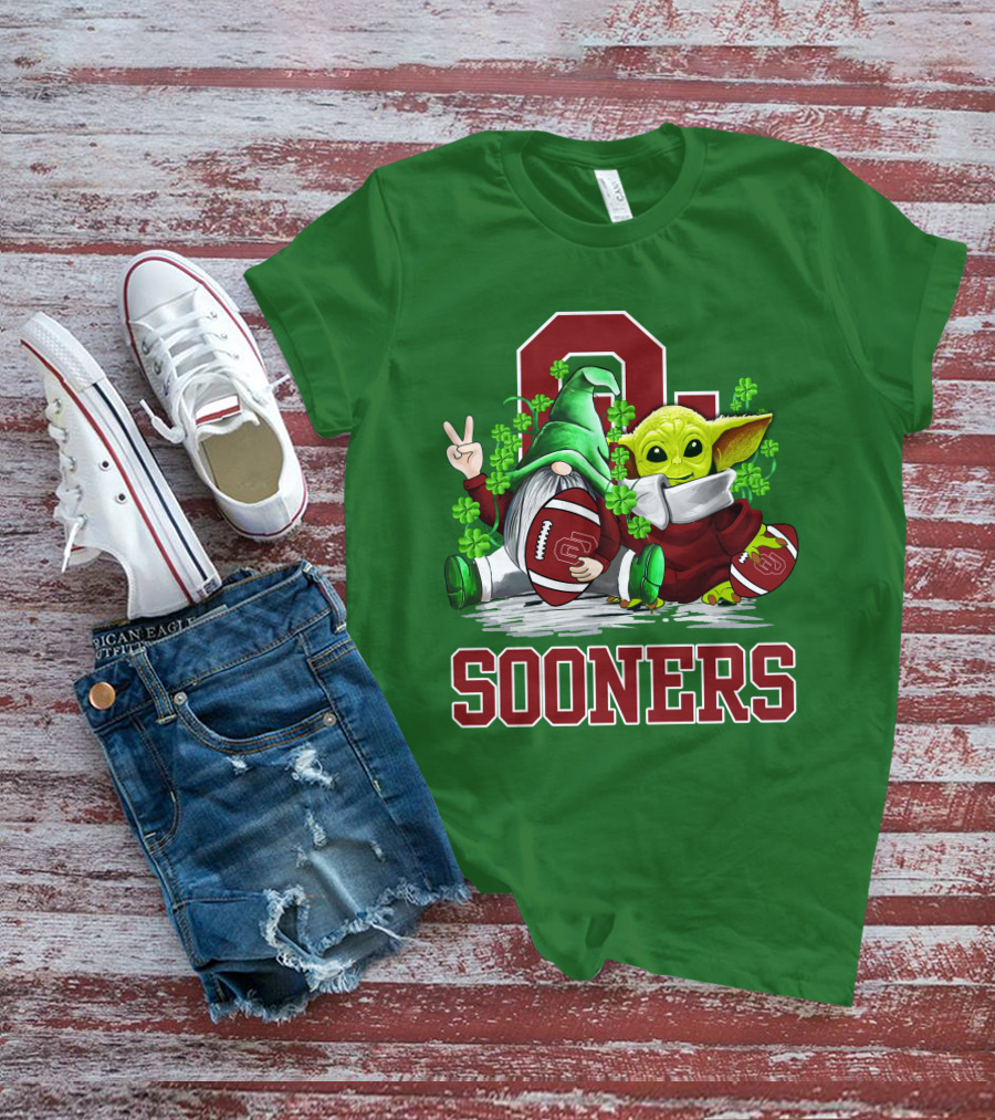 Oklahoma Sooners St. Patrick's Day Football Gnome And Alien T-Shirt
