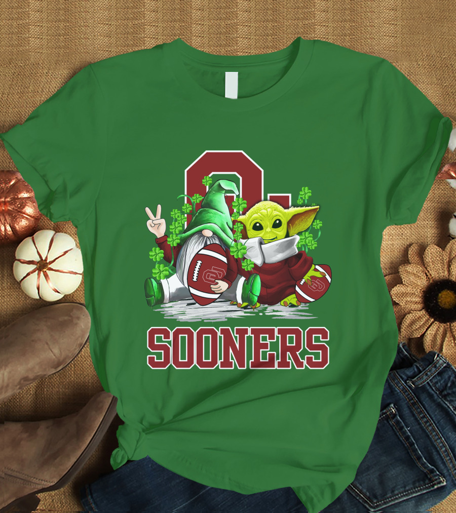 Oklahoma Sooners St. Patrick's Day Football Gnome And Alien T-Shirt
