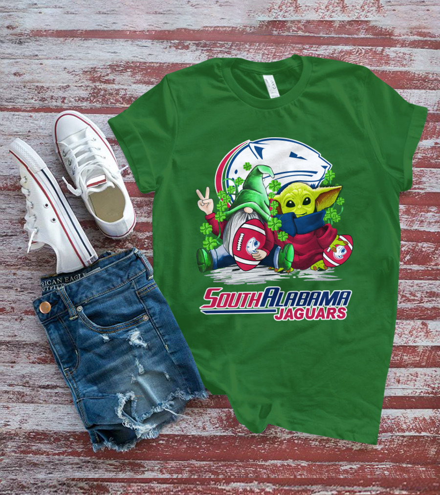South Alabama Jaguars Football St. Patrick's Day Gnome And Baby Alien With Shamrocks T-Shirt