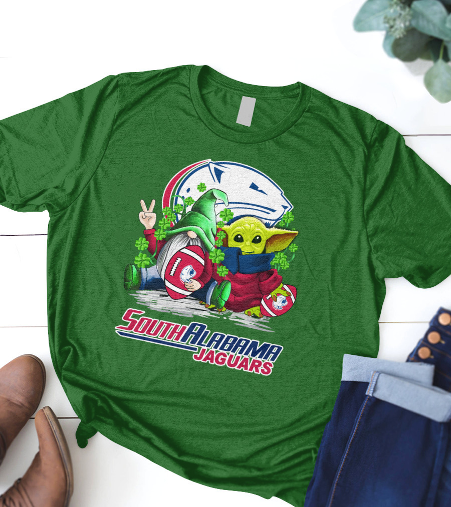 South Alabama Jaguars Football St. Patrick's Day Gnome And Baby Alien With Shamrocks T-Shirt