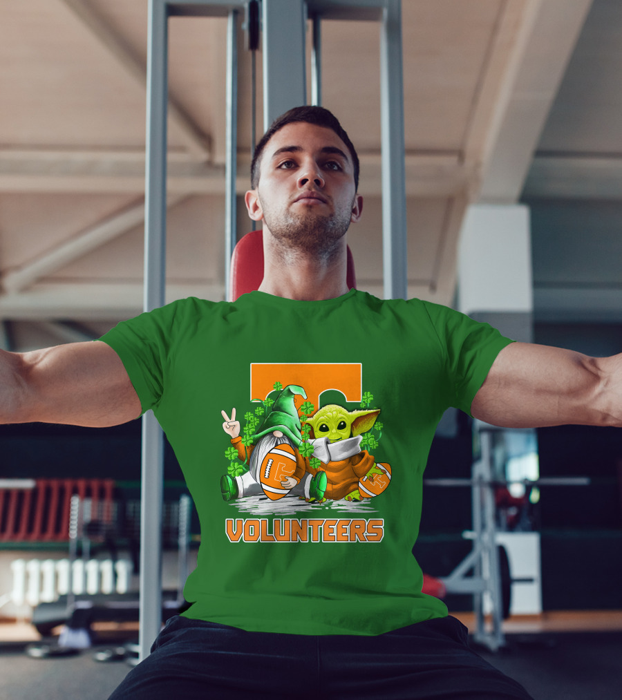 Tennessee Volunteers Football St. Patrick’s Day Gnome And Baby Alien T-Shirt