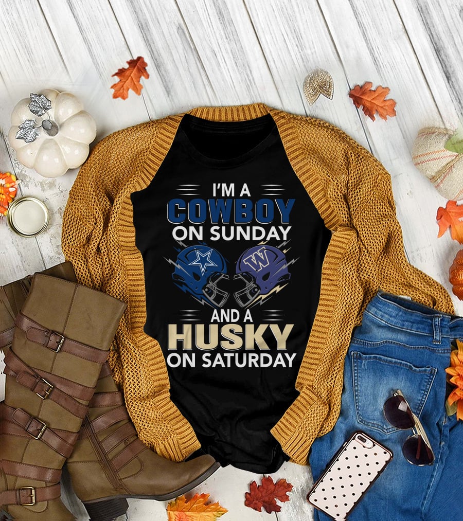 I'm A Cowboy On Sunday And A Husky On Saturday Football Helmets T-Shirt