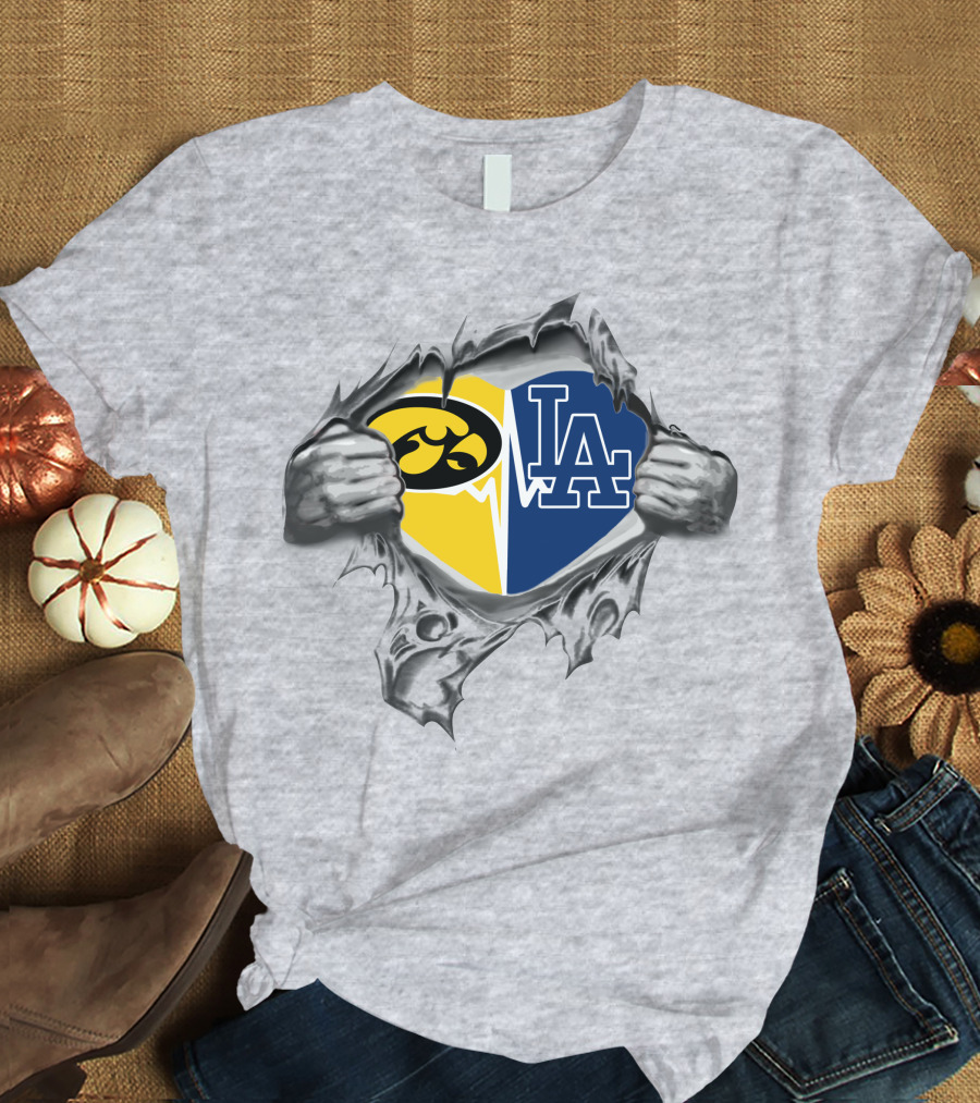 Hawkeyes Dodgers La Heart Symbol Torn Reveal T-Shirt