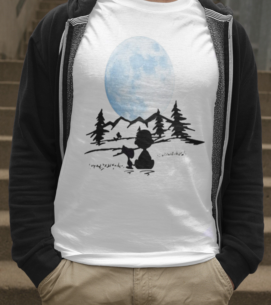 Snoopy And Charlie Brown Camping Under Full Moon T-Shirt