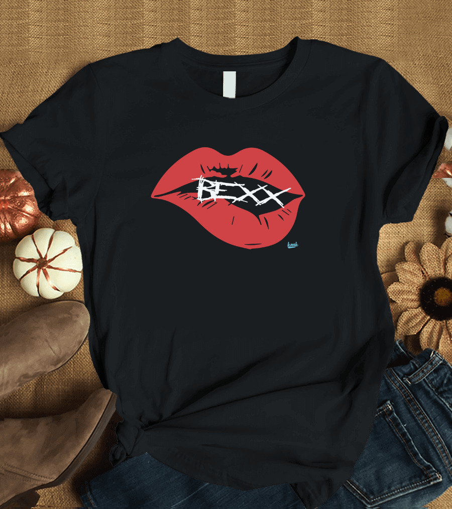 Kall Me Kris Bexx Red Lips Merch T-Shirt