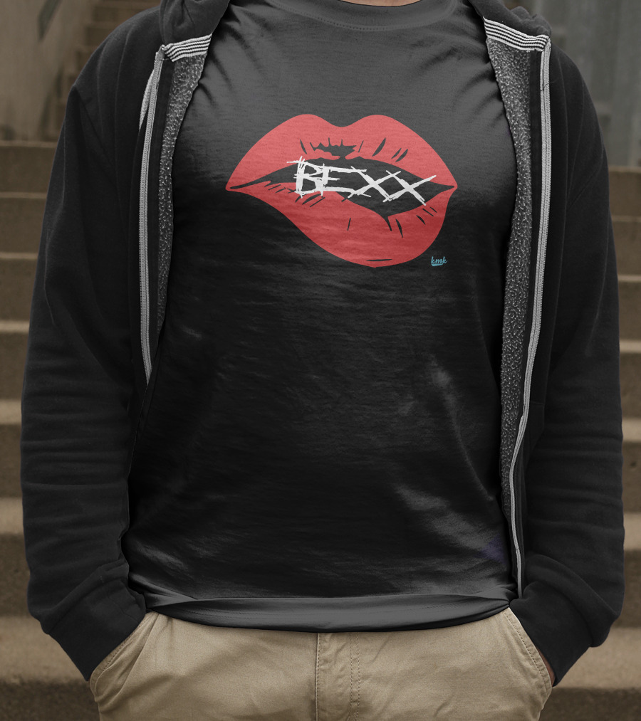 Kall Me Kris Bexx Red Lips Merch T-Shirt
