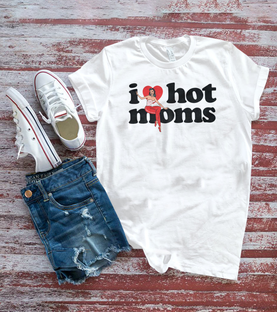Danny Duncan I Heart Hot Moms Retro Style White T-Shirt