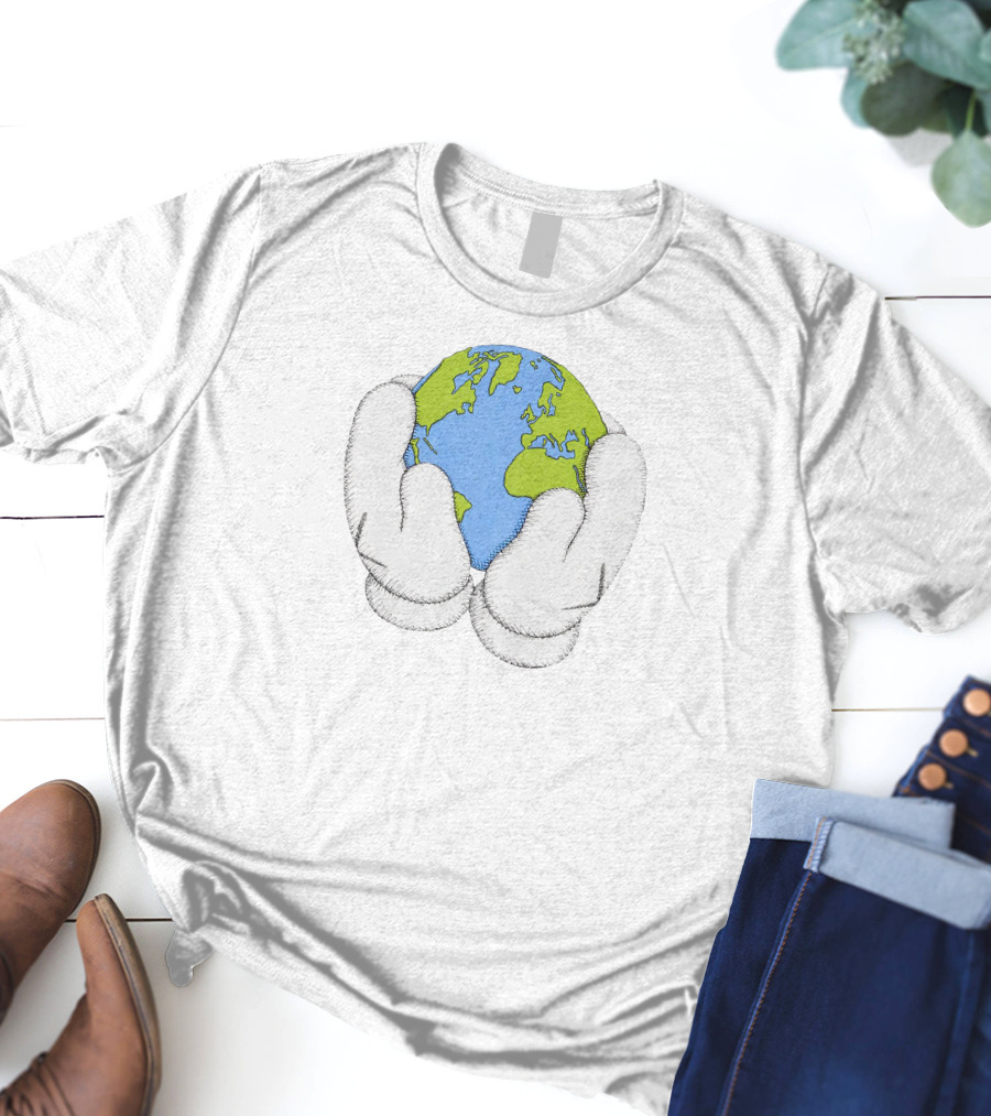 Solelinks Peace For All World Embrace T-Shirt