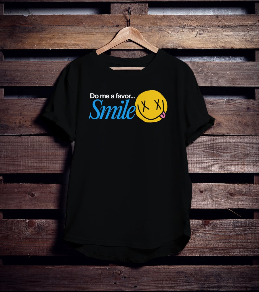 Bobby Mares Smile Yellow Face Iconic T-Shirt