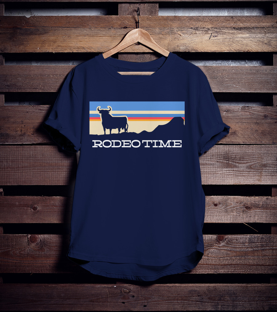 Rodeo Time Sunset Bull Silhouette By Dale Brisby T-Shirt