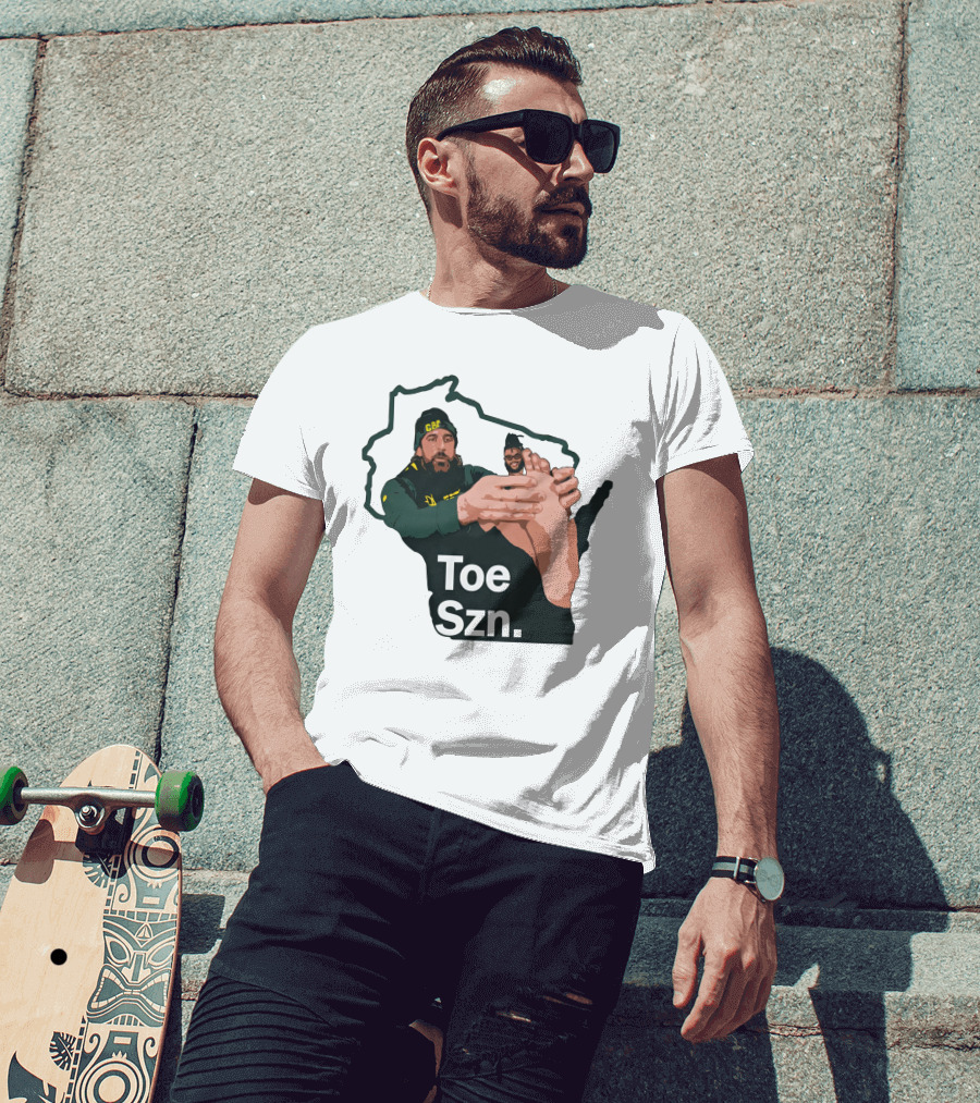 Kurt Benkert Aaron Rodgers Toe Szn GBP Wisconsin Outline T-Shirt