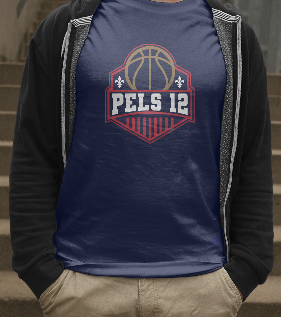 Pels 12 Basketball Fleur-de-lis Emblem T-Shirt