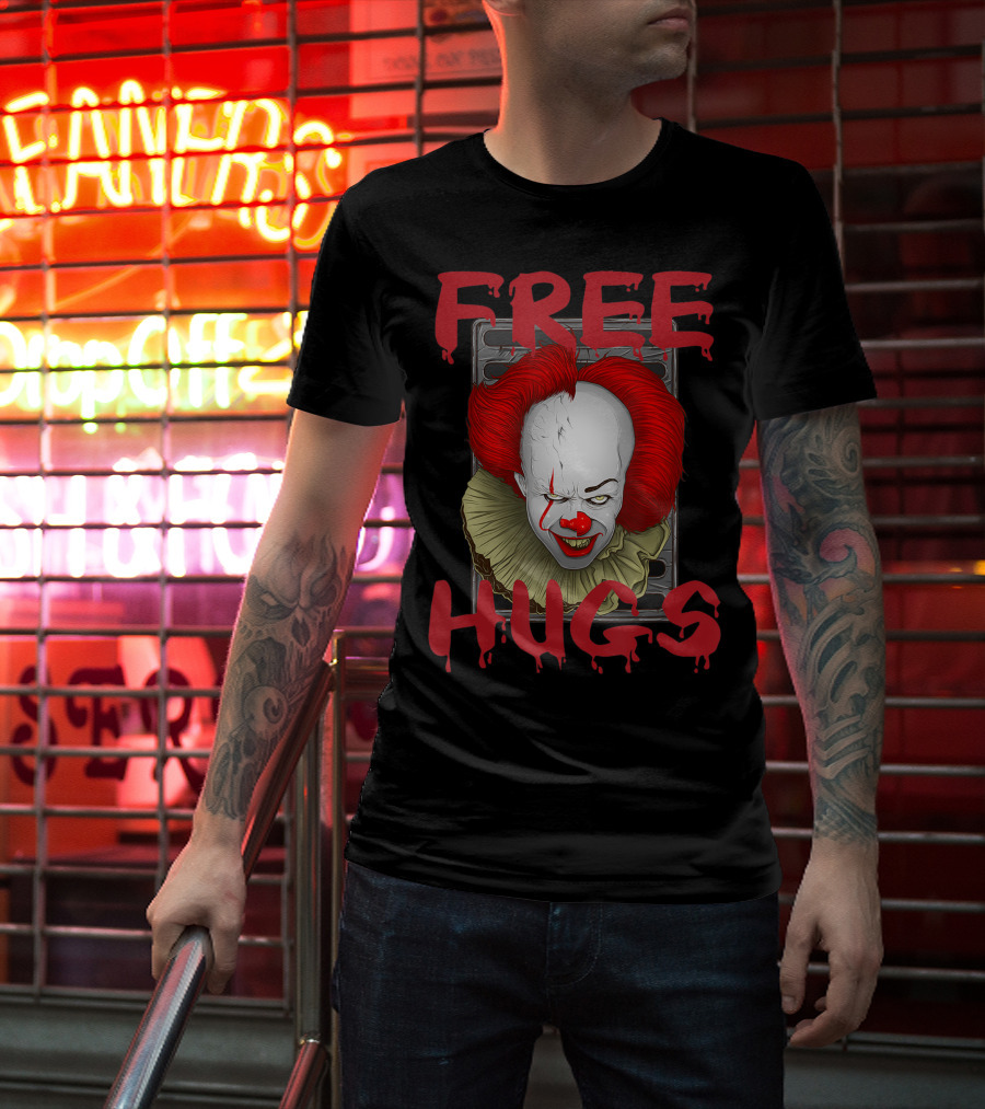 Free Hugs Halloween Evil Killer Scary Clown T-Shirt